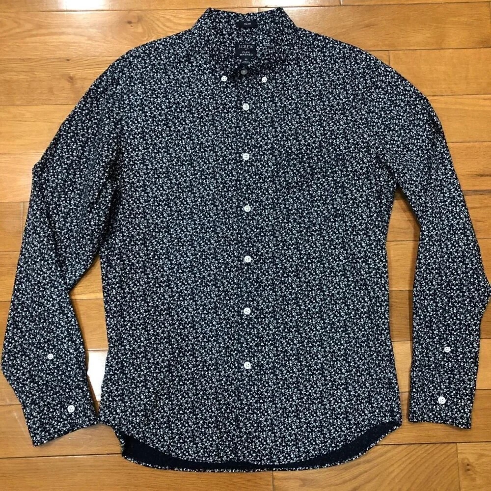 J Crew Slim Flex Washed Navy & White Floral Button Down Shirt Size M